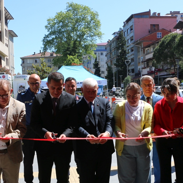 Trabzon'da Mesleki Teknik Eğitim Sergisi açıldı