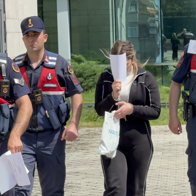 22 yaşındaki genç kız 47 bin adet uyuşturucu hapla yakalandı