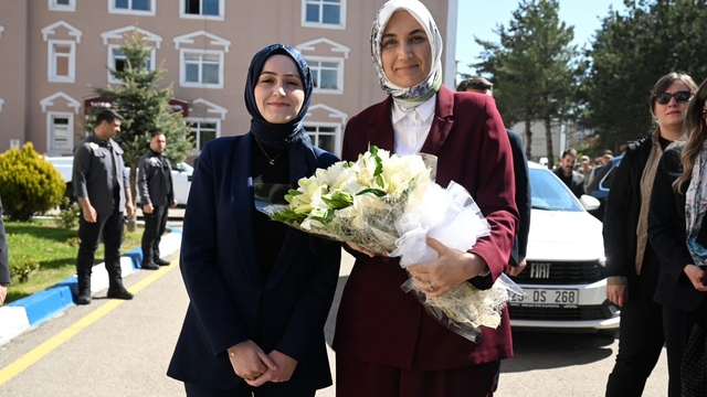 İçişleri Bakan Yardımcısı Doç. Dr. Kübra Güran Yiğitbaşı, Erzurum'da