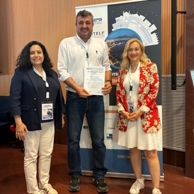 Anadolu Üniversitesine Napoli'den 'En İyi Poster' ödülü