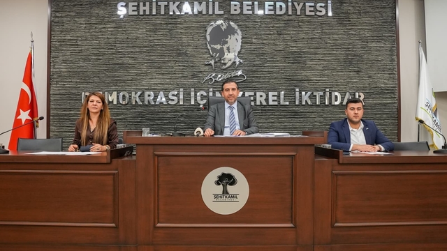 Şehitkamil Belediyesi haziran ayı meclis toplantısı tamamlandı
Tüm maddeler kabul edildi
