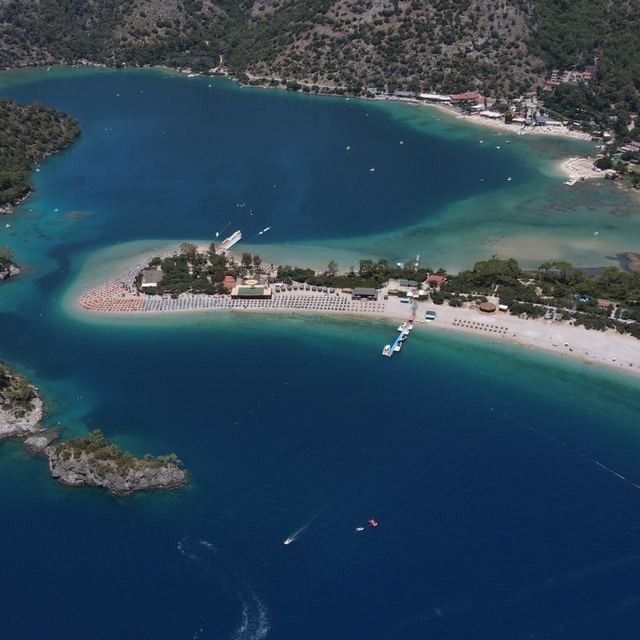 Fethiye'nin gözde plajına bayramda 18 bin 870 ziyaretçi
