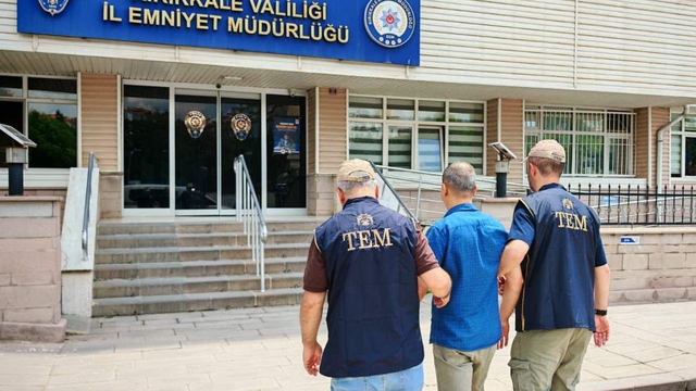 Kırıkkale'de FETÖ firarisi ihraç yüzbaşı yakalandı