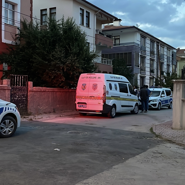 Kocası tarafından bıçaklanan kadın ağır yaralandı