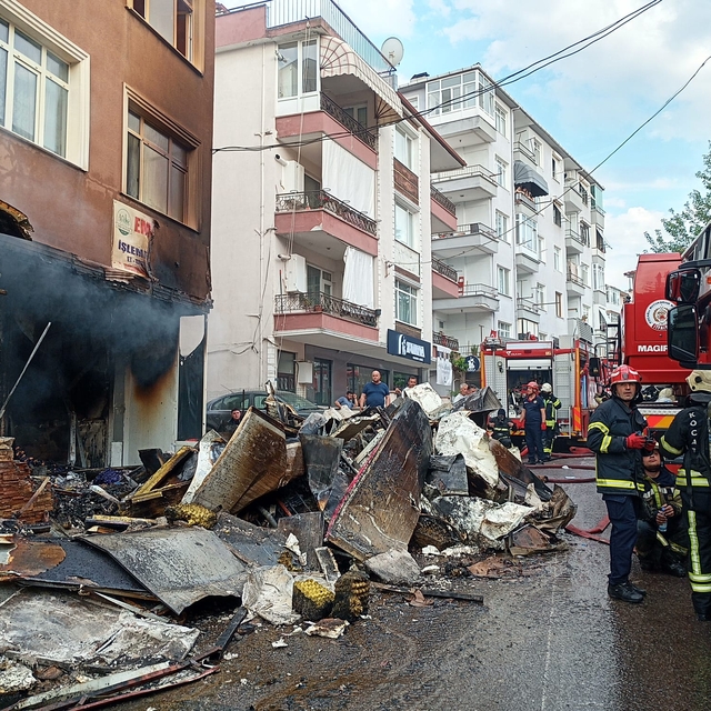 Kocaeli'de yumurta deposunda çıkan yangın söndürüldü