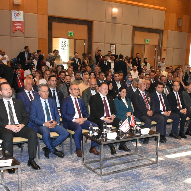 KKTC Cumhuriyet Meclisi Başkanı Öztürkler, Malatya'da Kıbrıs'taki sorunları...