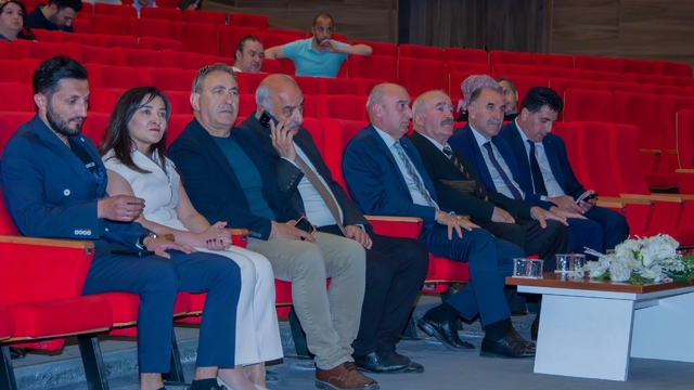 EBYÜ'de ikinci geleneksel mezun buluşması düzenlendi
