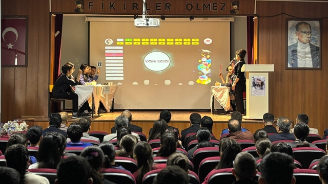 Susuz'da "Liseler Arası Genel Kültür Bilgi Yarışması" heyecanı