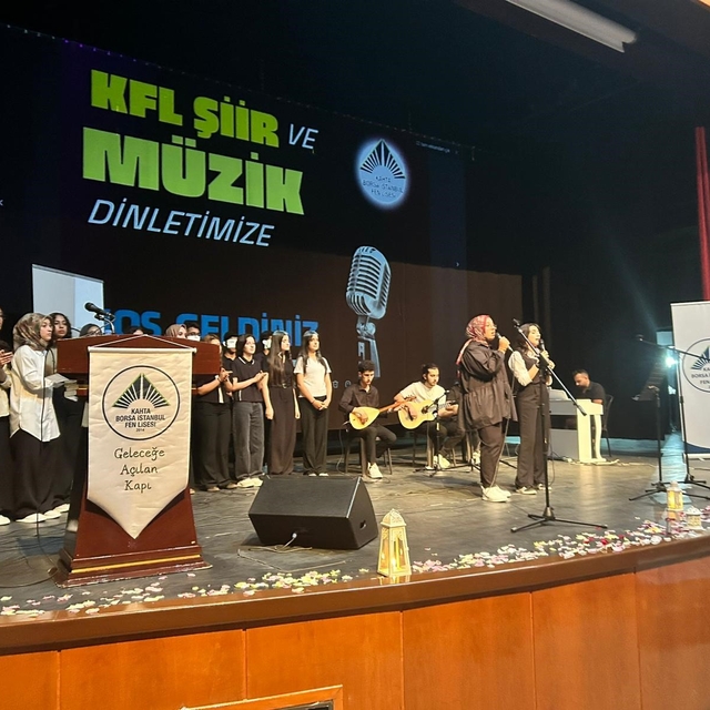 Kahta Borsa İstanbul Fen Lisesi'nden duygu dolu program