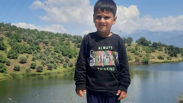 4 yaşındaki kayıp çocuk sulama havuzunda ölü bulundu