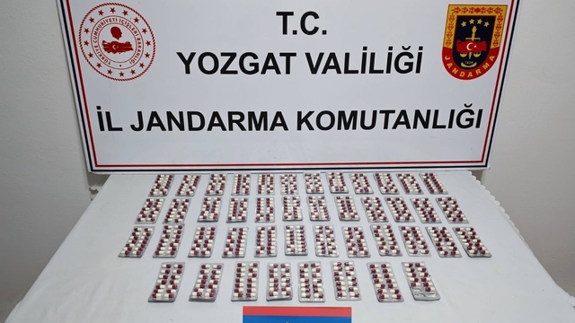 Yozgat'ta 613 sentetik uyuşturucu hap ele geçirildi