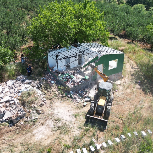 Bursa'da kaçak yapıyla mücadelede yeni dönem
Büyükşehir Başkan Vekili Şahin...