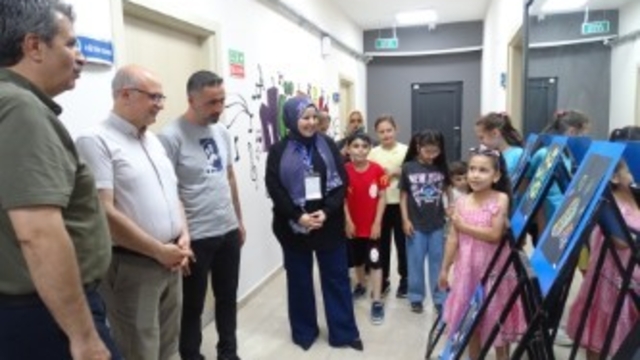 Minik ressamların büyük eserleri göz doldurdu