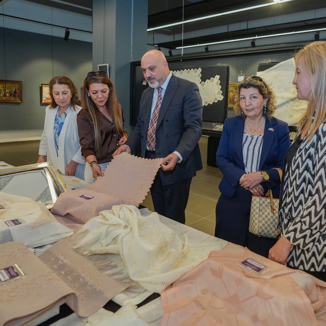 Şehitkamil'de kadınların el emeği eserleri sergilendi