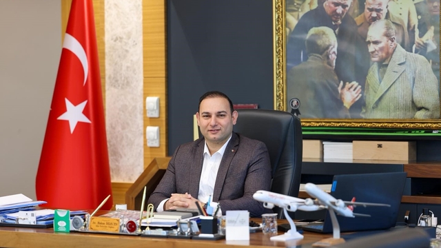 Kilis Belediye Başkanı Hakan Bilecen CHP'den istifa etti: "Bağımsız olarak devam edeceğim"