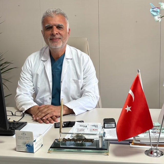 Başhekim Yüzgeç, Uzm. Dr. Çakar'ın sağlık durumu hakkında bilgi verdi