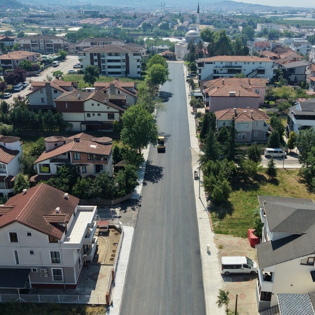 Başiskele Seymen Mahallesi'nde üstyapı yenilendi