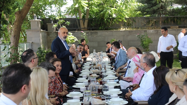 CEO Platformu heyeti Diyarbakır iş dünyasıyla buluştu