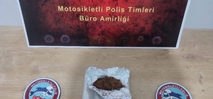 Okul önünde uyuşturucu operasyonu: 2 kişi tutuklandı
