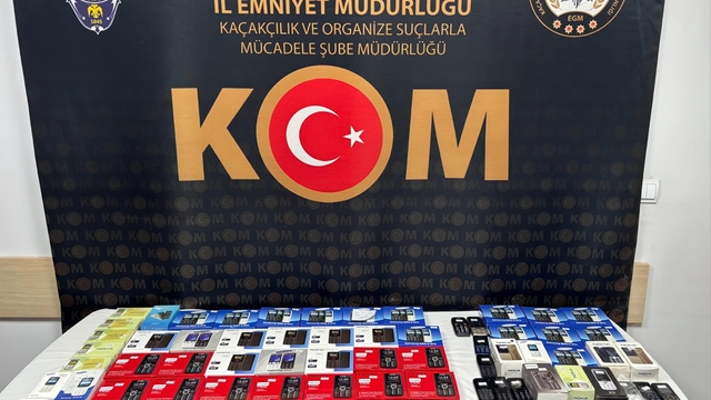 Kastamonu'da 102 adet kaçak cep telefonu ele geçirildi