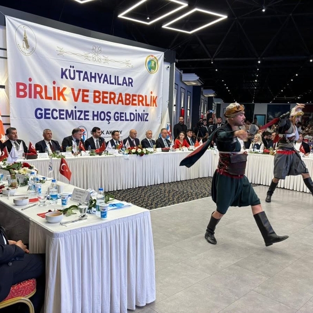 Ege Bölgesi Kütahyalılar Federasyonu'ndan Birlik ve Beraberlik Gecesi