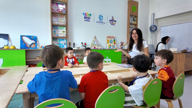Lokomotif Çocuk Köyü Lotus'ta ilk ders heyecanı yaşandı