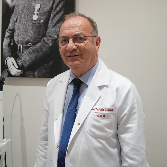 Yüksekten suya atlamak kulak zarının yırtılmasına neden olabilir