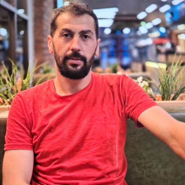 Babasını silahla yaraladı ardından intihar etti