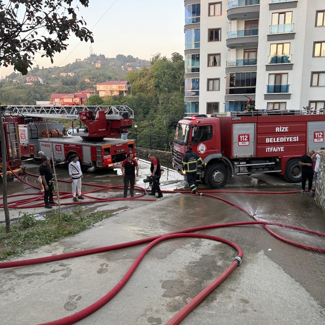 Rize'de apartman dairesinde çıkan yangın söndürüldü