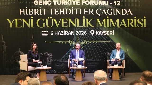İbrahim Kalın ve Bilal Erdoğan, 12'nci Genç Türkiye Forumu'na katıldı