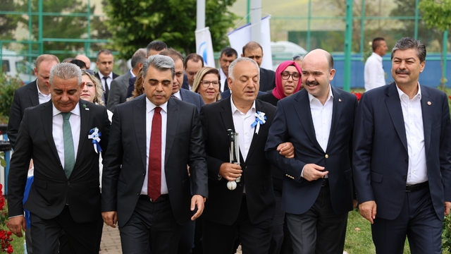Engelli politikaları Kırşehir'de müzakere edildi
STK'lar engelsiz yaşam için Kırşehir'de bir araya geldi