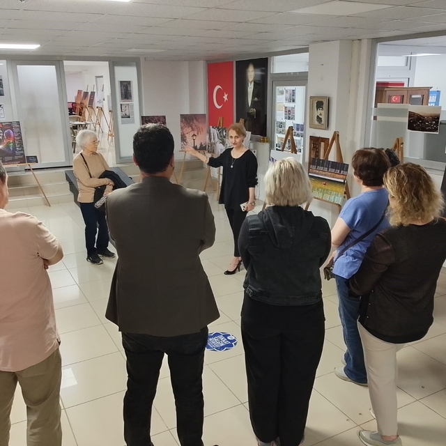 'Oksipital Dans' sergisi Bilecik'te yoğun ilgi gördü