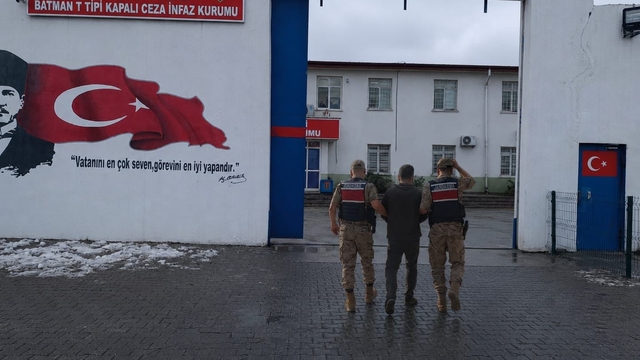 Batman'da jandarmadan uyuşturucu operasyonu: 2 kişi tutuklandı