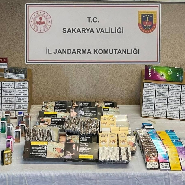 Sakarya'da kaçakçılık operasyonunda 4 kişi yakalandı