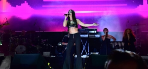 Mut Festivalinde Ceza ve Simge rüzgarı esti