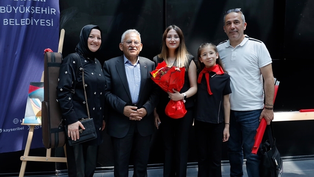 Büyükşehir konservatuarında mezuniyet coşkusu