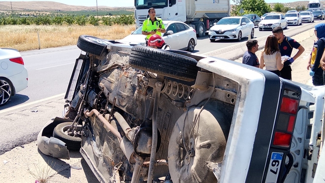 Ters dönen otomobildeki 8 aylık bebek hayatını kaybetti
