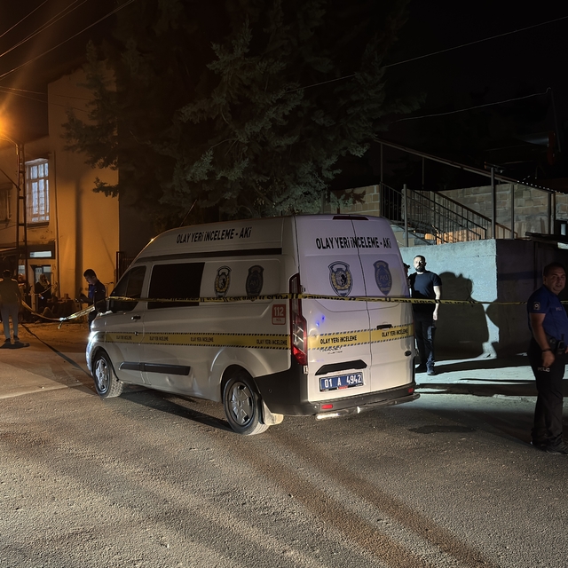 Adana'da kardeşler arasında çıkan kavgada 1 kişi öldü, 1 kişi yaralandı
