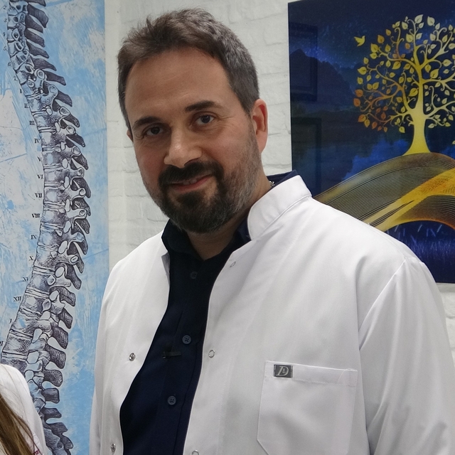 "Modern yaşam tarzı, omurga sağlığını etkileyebiliyor"
Beyin, Omurga ve Sin...