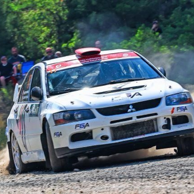 Osmangazi'de 50. Yeşil Bursa Rallisi nefes kesti
Osmangazi'nin gururu Kübra...