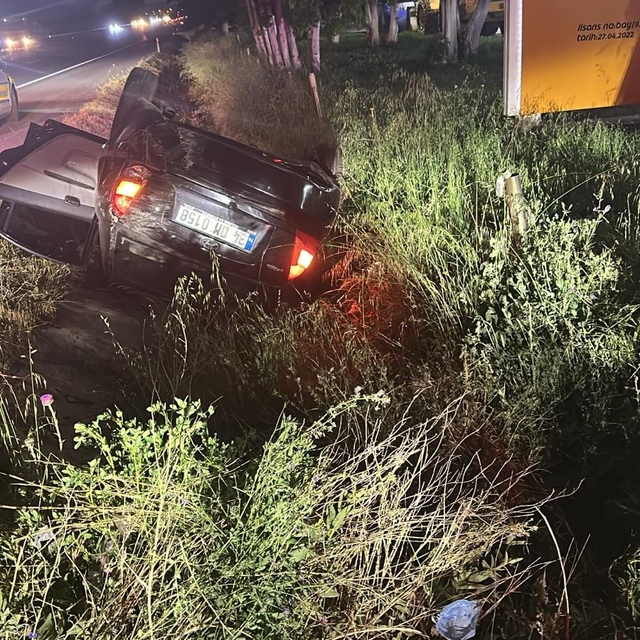 Ankara-Eskişehir kara yolunda trafik kazası, 2 kişi yaralandı