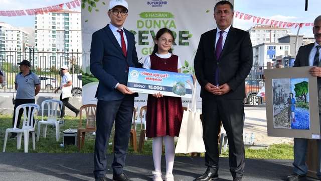 Yeşilyurt'ta çevre bilinci ödüllendirildi