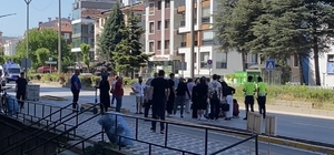 Otomobilin çarptığı 84 yaşındaki elektrikli bisiklet sürücüsü ağır yaraland...
