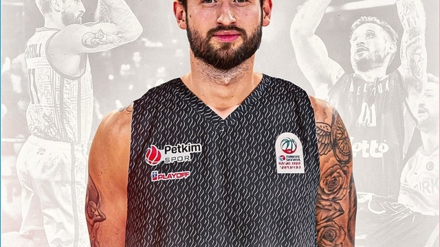 Aliağa Petkimspor, Erokspor'dan Thomas Akyazılı'yı kadrosuna kattı