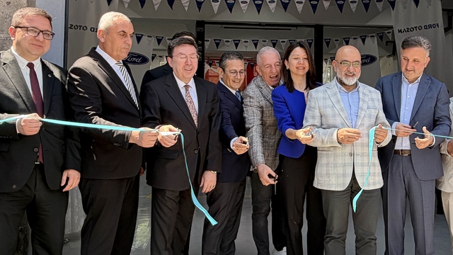 Meslek lisesine 'otomotiv eğitim laboratuvarı'
Öğrenciler atölyede uygulamalı eğitim görecek