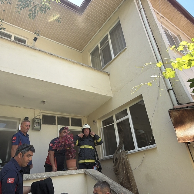 Erbaa'da ev yangınında yaşlı adam hayatını kaybetti