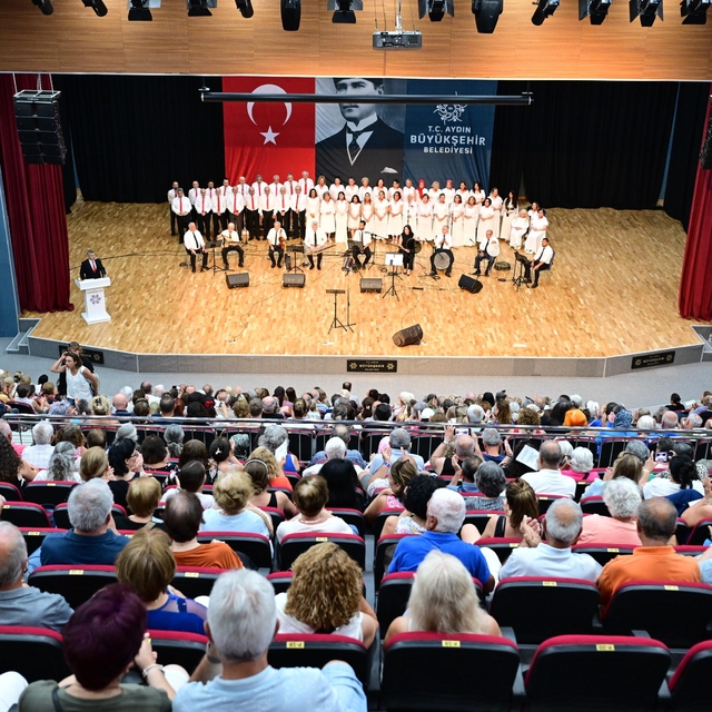 Aydın Büyükşehir'den Didim'de Yaza Merhaba Konseri