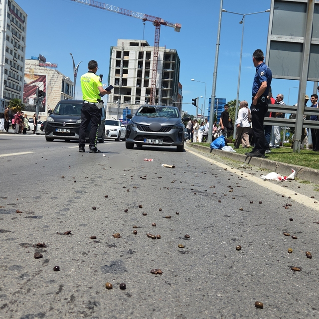 Otomobilin çarptığı yaşlı adam ağır yaralandı
