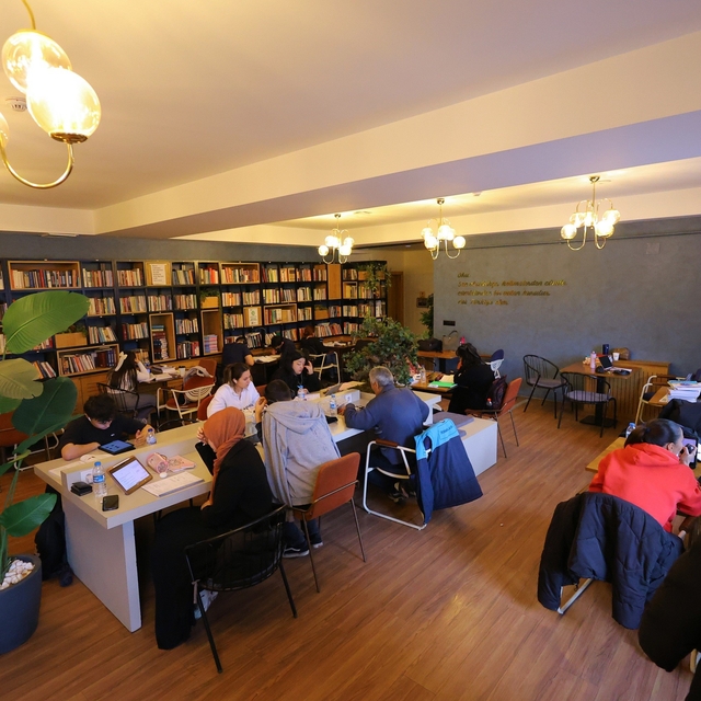 Rasathane Kitap Kafe'ye ilgi artıyor