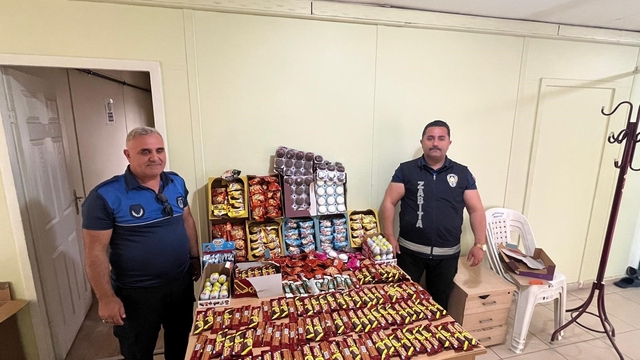 Battalgazi'de market denetimlerinde tarihi geçmiş ürünlere el konuldu